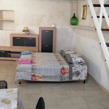 Casa Vacanze Battista 46 Grottaglie Eksteriør billede